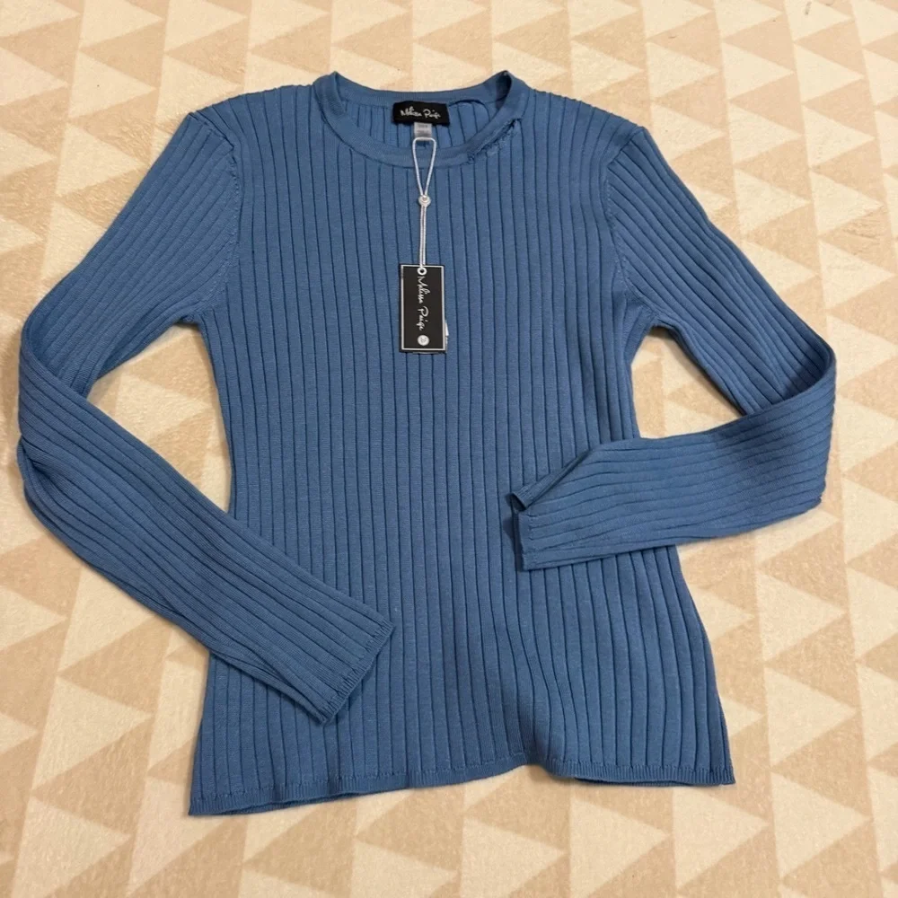 Melissa Paige pale blue long sleeve ribbed sweater